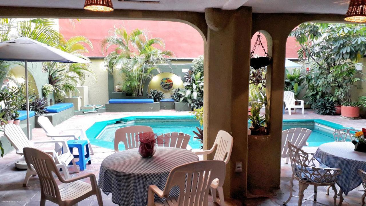 Solimar Inn Suites Zihuatanejo Luaran gambar