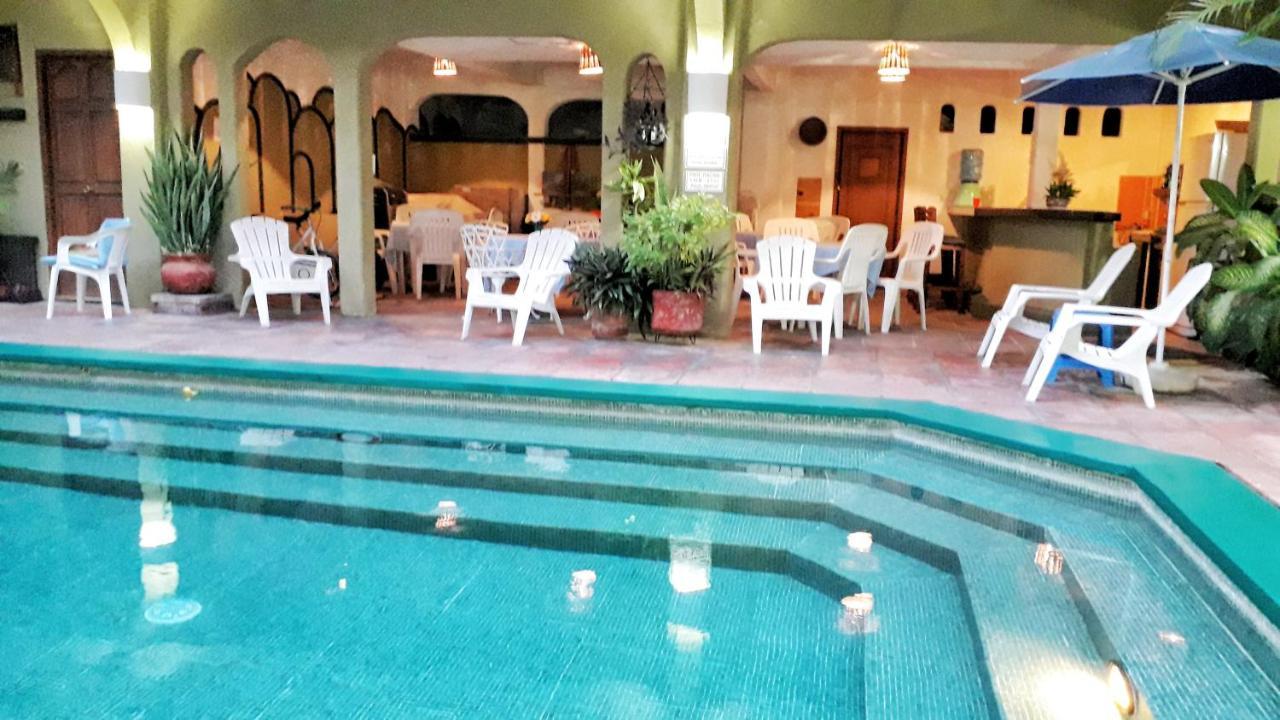 Solimar Inn Suites Zihuatanejo Luaran gambar