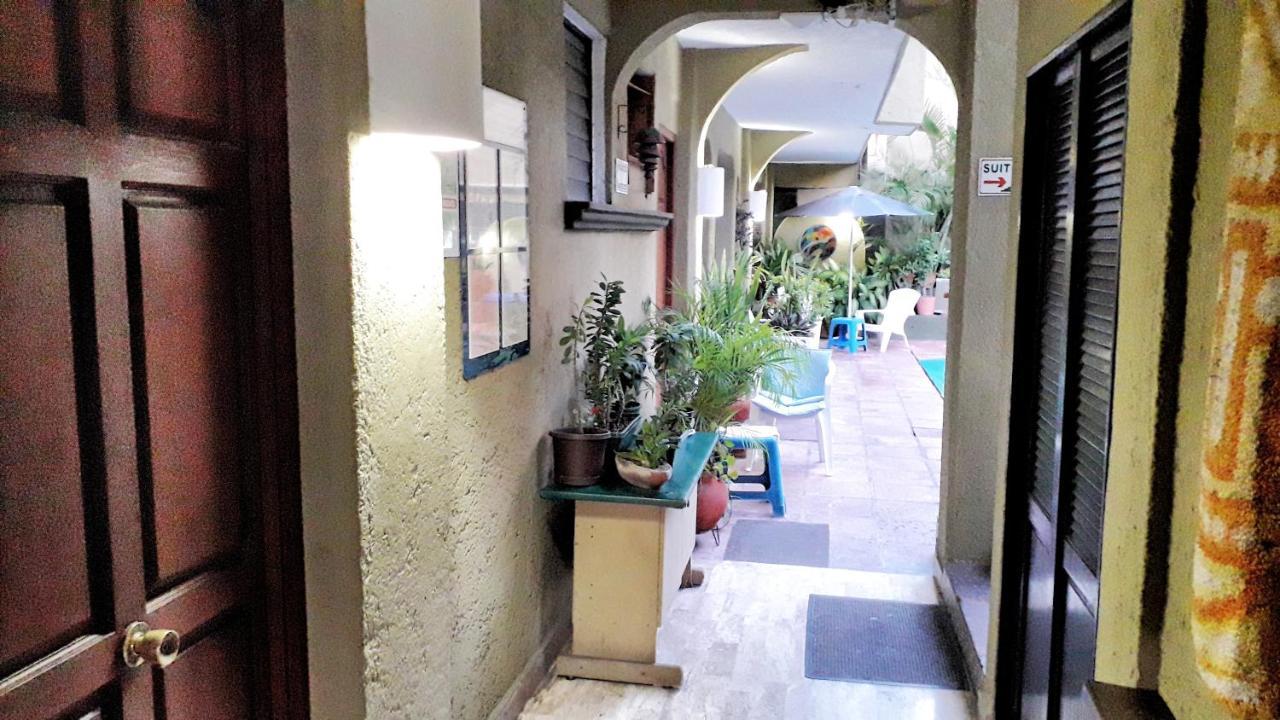 Solimar Inn Suites Zihuatanejo Luaran gambar